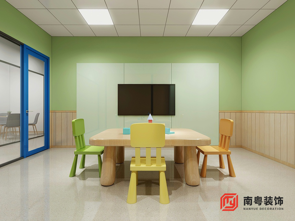 南粤装饰客户-比师特青少儿英语采用地胶地板，美观舒适